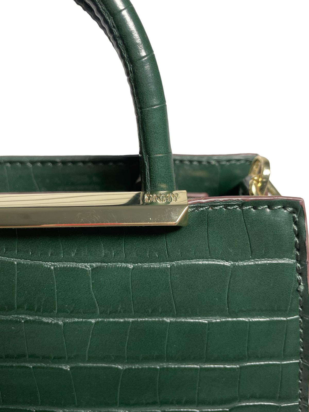 Bolsa de Mano Verde con Correa – DKNY | Estilo que resalta