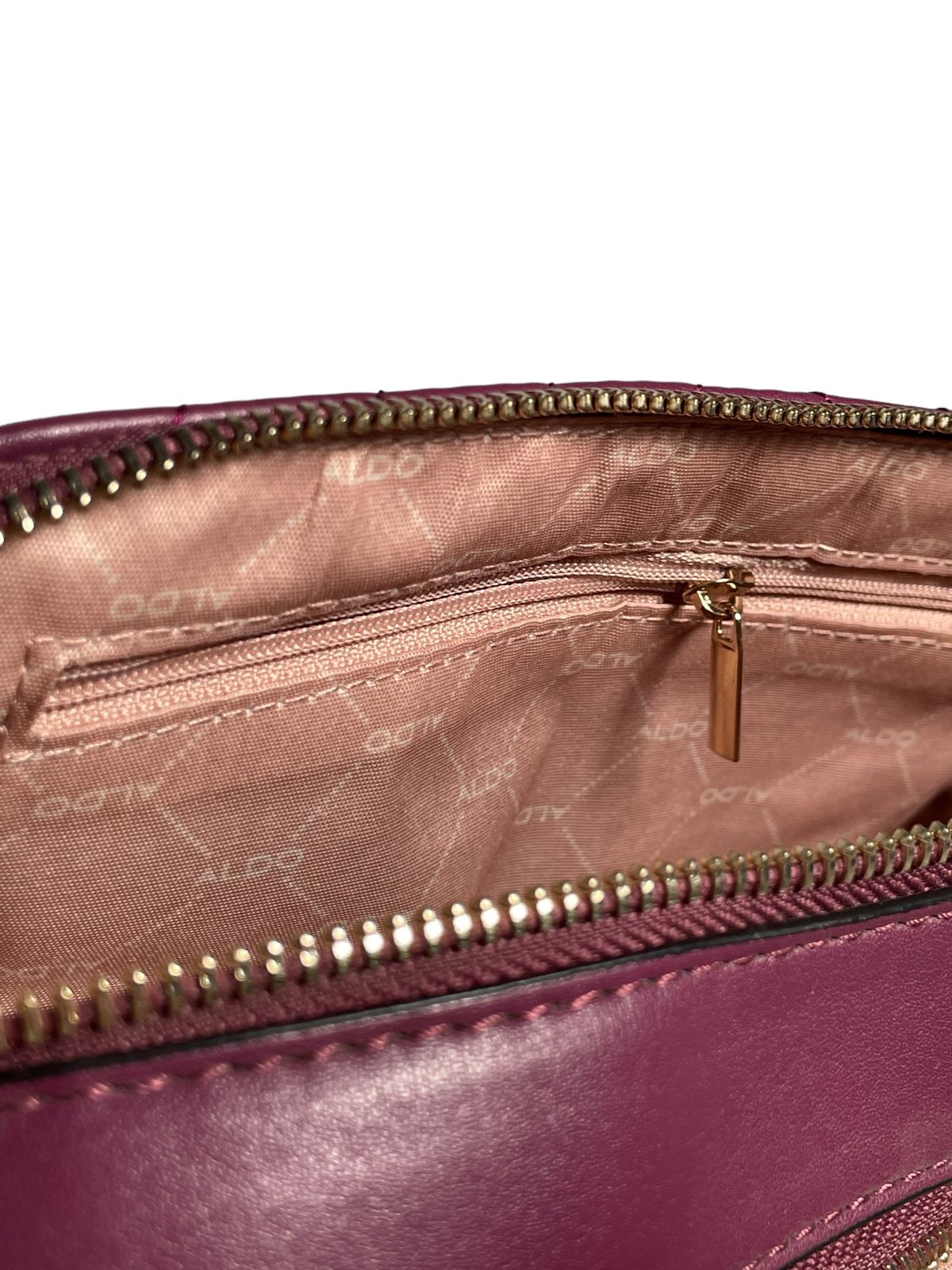Bolsa ALDO Color Guinda | Elegancia que resalta