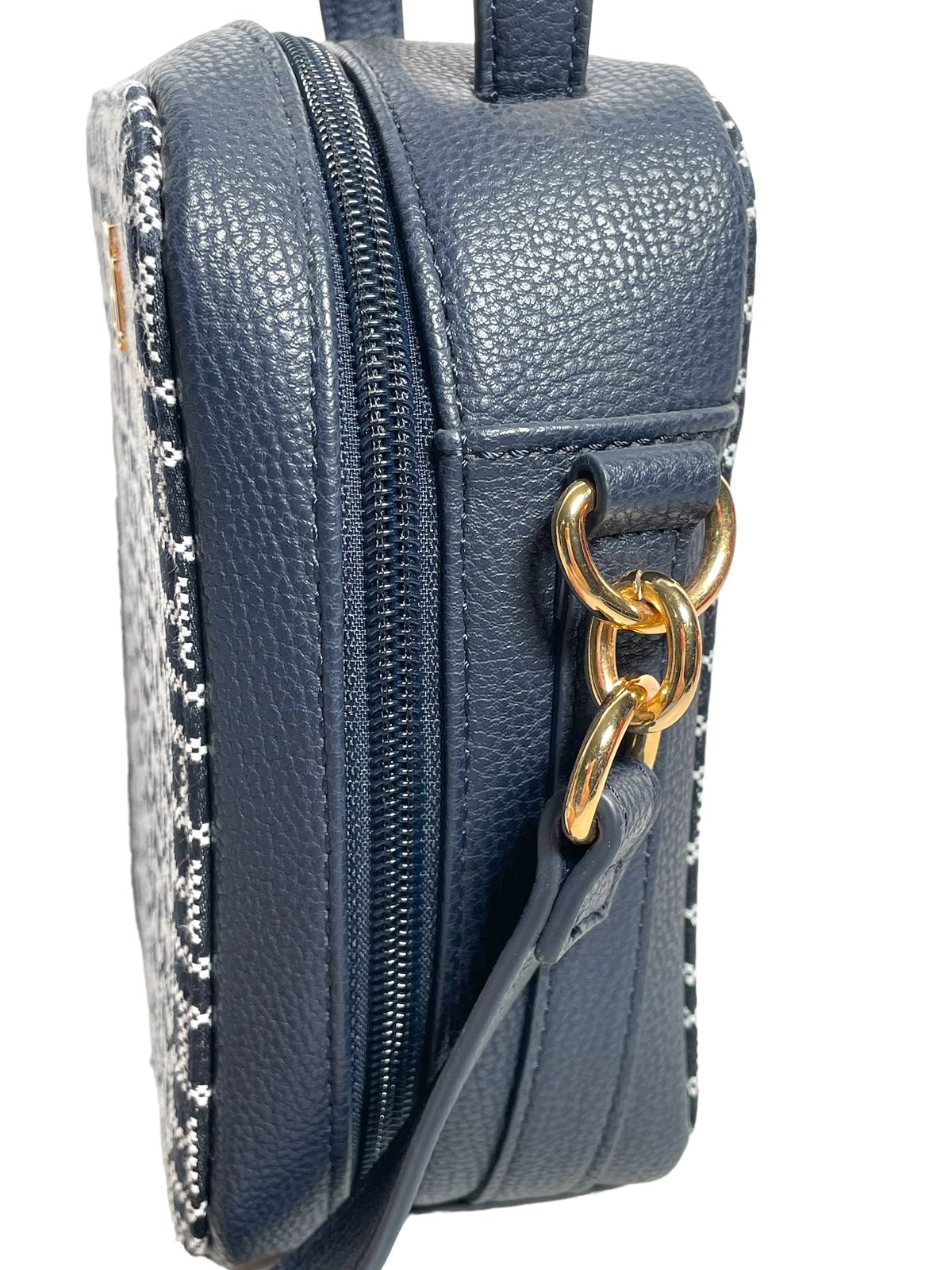 Bolsa Tommy Hilfiger – Estilo Icónico en Varios Colores