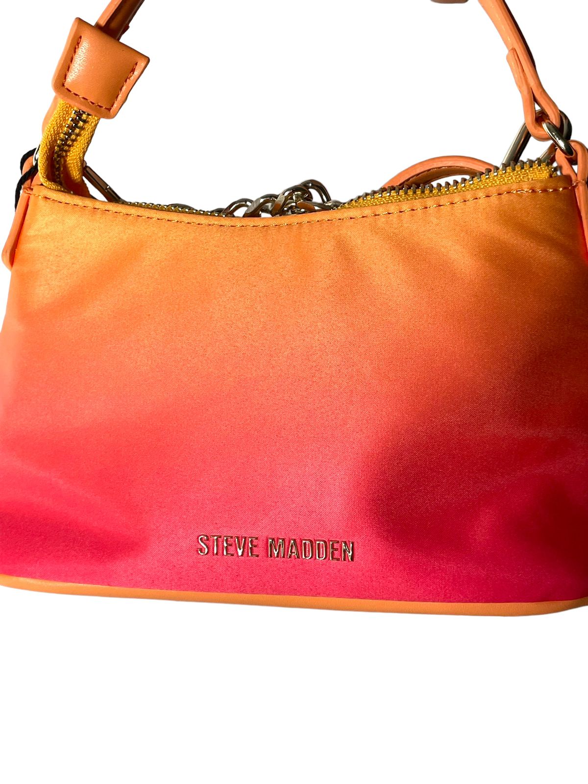 Bolsa Steve Madden “Bold Orange” – Energía y estilo que se sienten