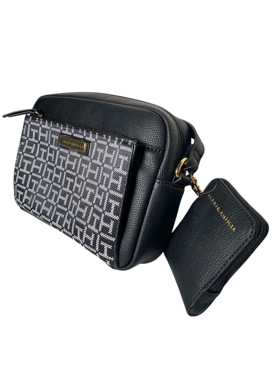 Crossbody Tommy Hilfiger Negra – Estilo compacto con identidad