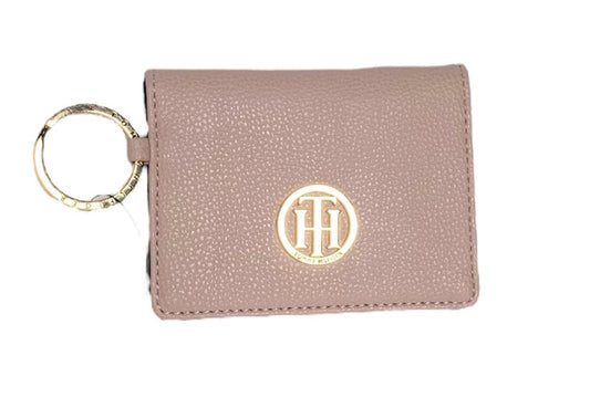 Cartera Tommy Hilfiger – Un toque de color, mucho estilo