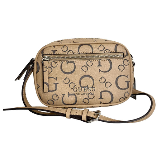 Bolsa Guess Rosa y Café – Elegancia con un toque dulce y sofisticado