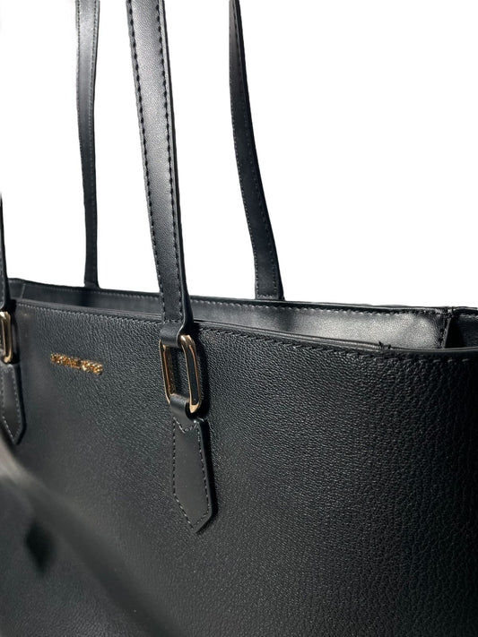 Bolsa Michael Kors Negra – Estilo sofisticado, espacio sin límites