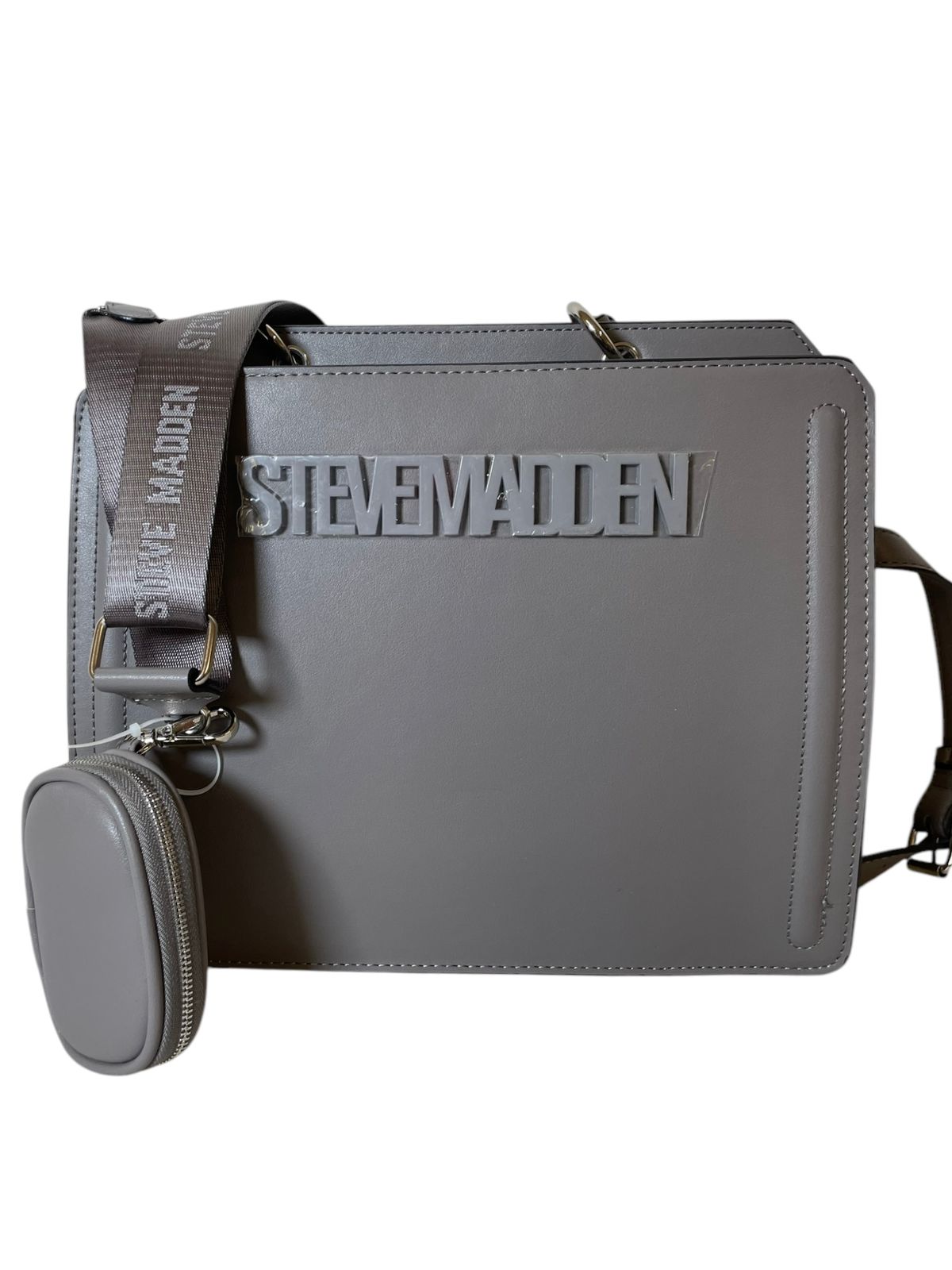Bolsa Steve Madden “Signature Style” – Elegancia Original con un toque versátil